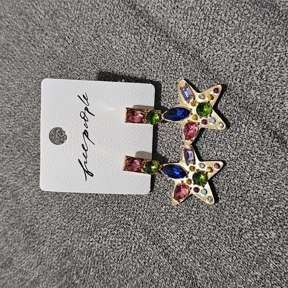 NWT Free People Nancy Ann Earring Post Gold Tone Rainbow Rhinestone - Picture 2 of 4
